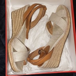 Coach henley wedges 8.5